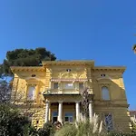 La Verita 1 St Line With Balcony