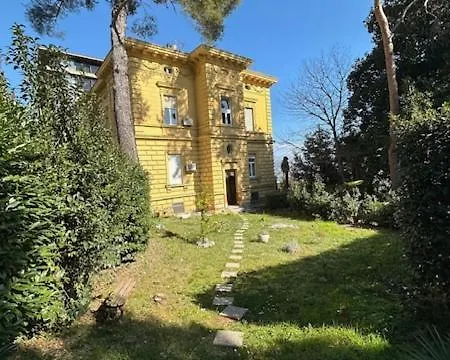 Апартаменты La Verita 1 St Line With Balcony Опатия