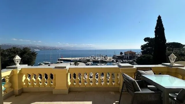 Апартаменты La Verita 1 St Line With Balcony *